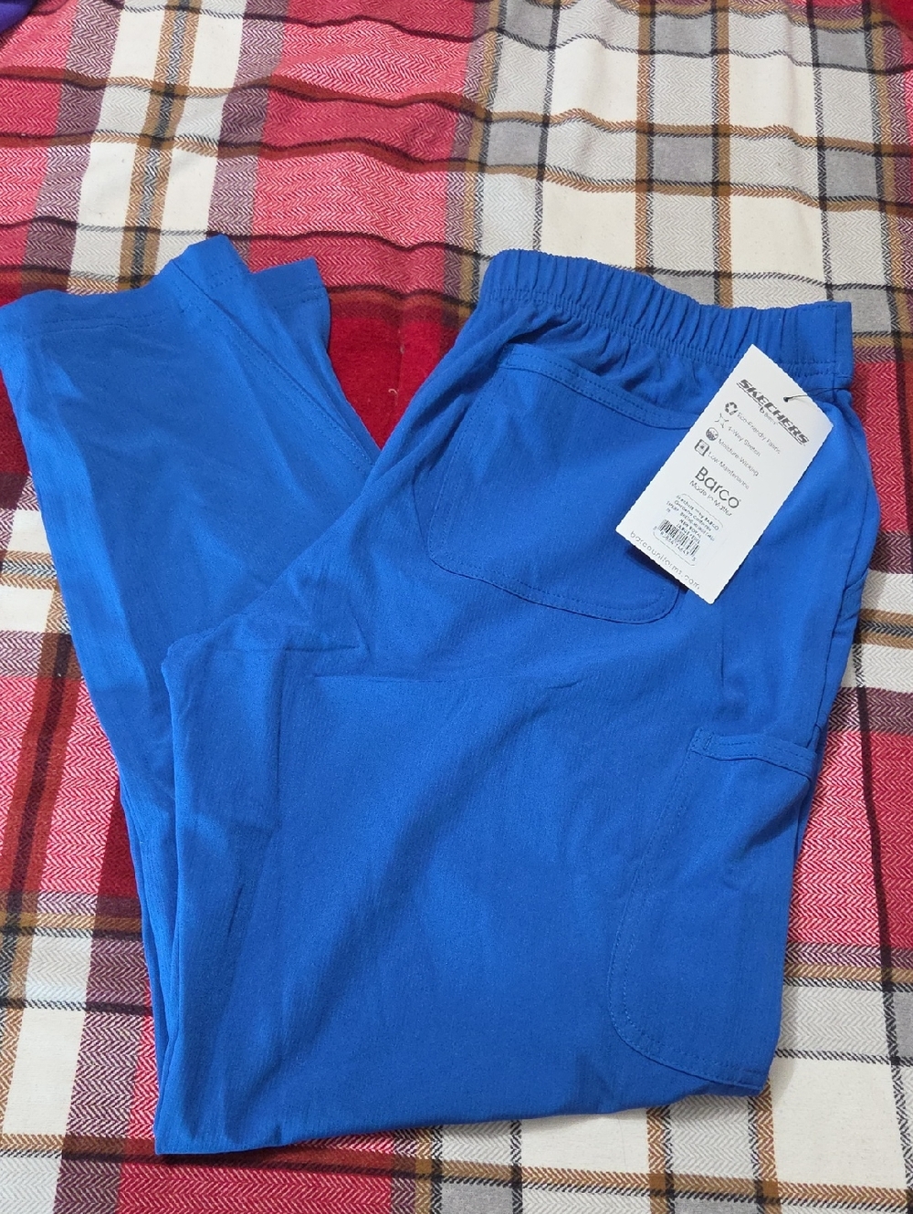 Barco Uniforms Women’s Jogger Scrub Pants in Royal Blue